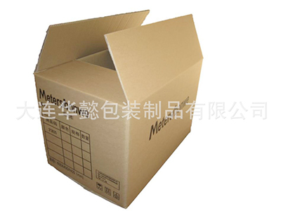 纸箱